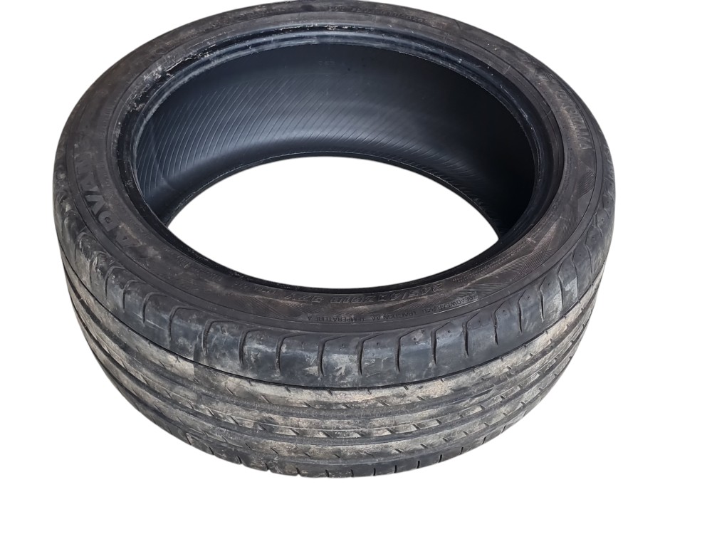 Pneu 245/40z R18 Aro 18 97y Yokohama Original Corolla Grs 7