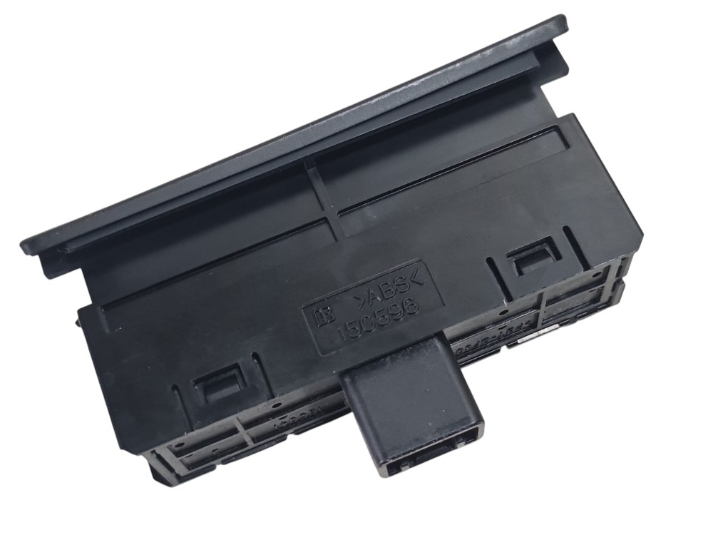 Interruptor Porta Malas E Tanque Lexus Ls 460l 2013 15c596 4