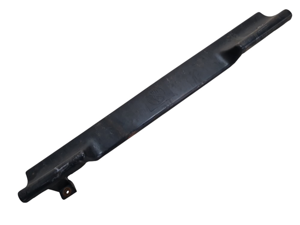 Moldura central parabrisa Volvo VM 2021 2022 5010301659 5