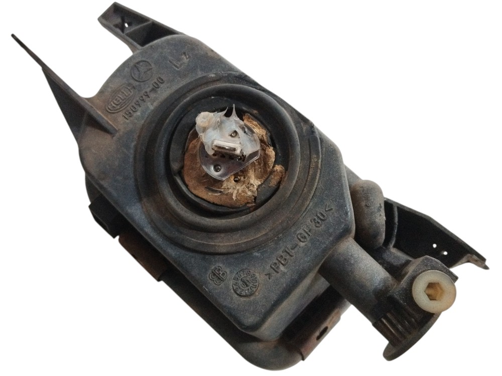 Farol de Milha Dianteiro Esquerdo Mercedes Classe C230 2002 7