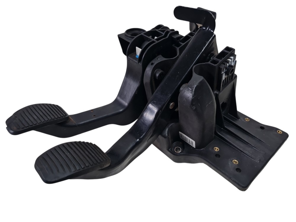 Pedal De Freio E Embreagem Fiat Doblo 2015/2016 3802230001 2