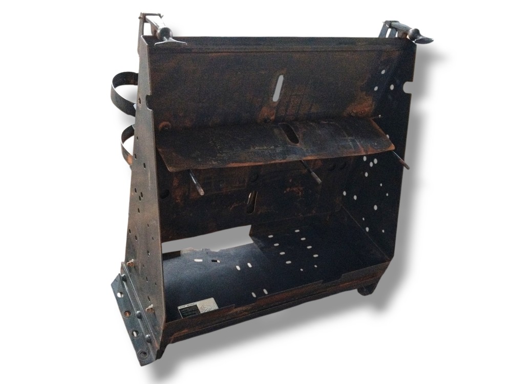 Suporte Caixa De Bateria Volvo Vm 330 2021 2022 20476465 1