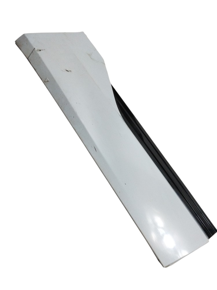 Spoiler porta traseira Audi E-tron elétrico 2022 ORIGINAL
