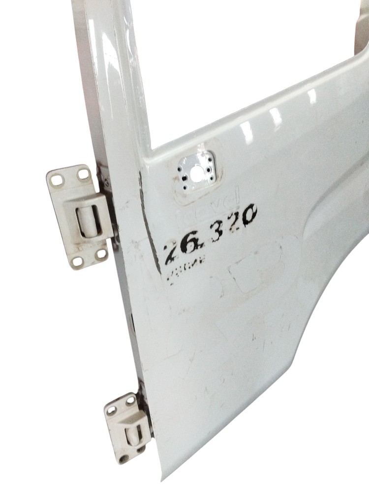 Porta dianteira do Volkswagen Constellation 2022 a 2026 6