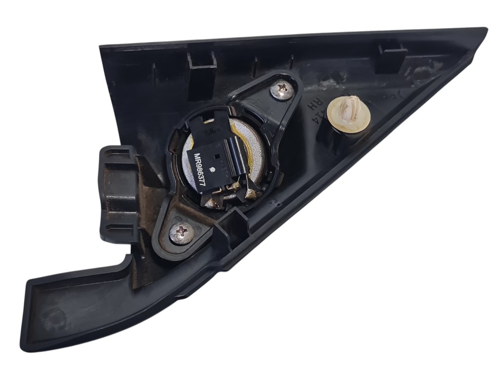Moldura Retrovisor Direito Mitsubish Pajero 2008 A 2017 3