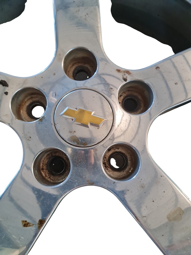 Roda Com Pneu Liga Leve 17 Chevrolet Captiva Sport Ano 2009 Prata 2