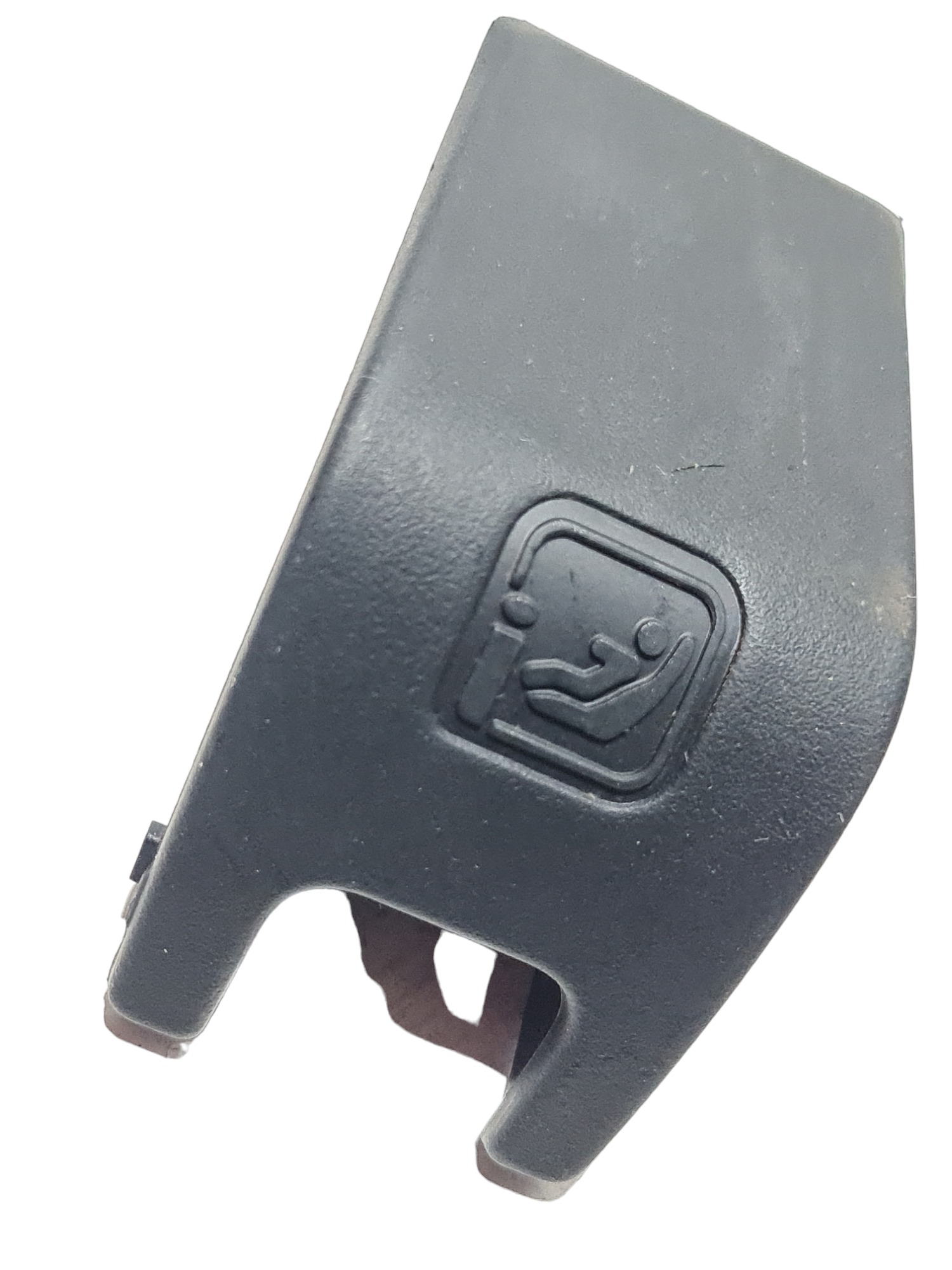 Tampa Acabamento Isofix Gm Tracker 2022 26288549 4