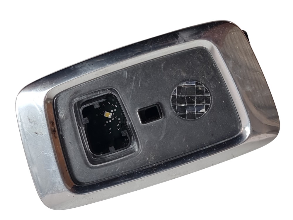 Luz Leitura Traseiro Esq Volvo Xc90 D5 2017 32289789 Detalhe 5