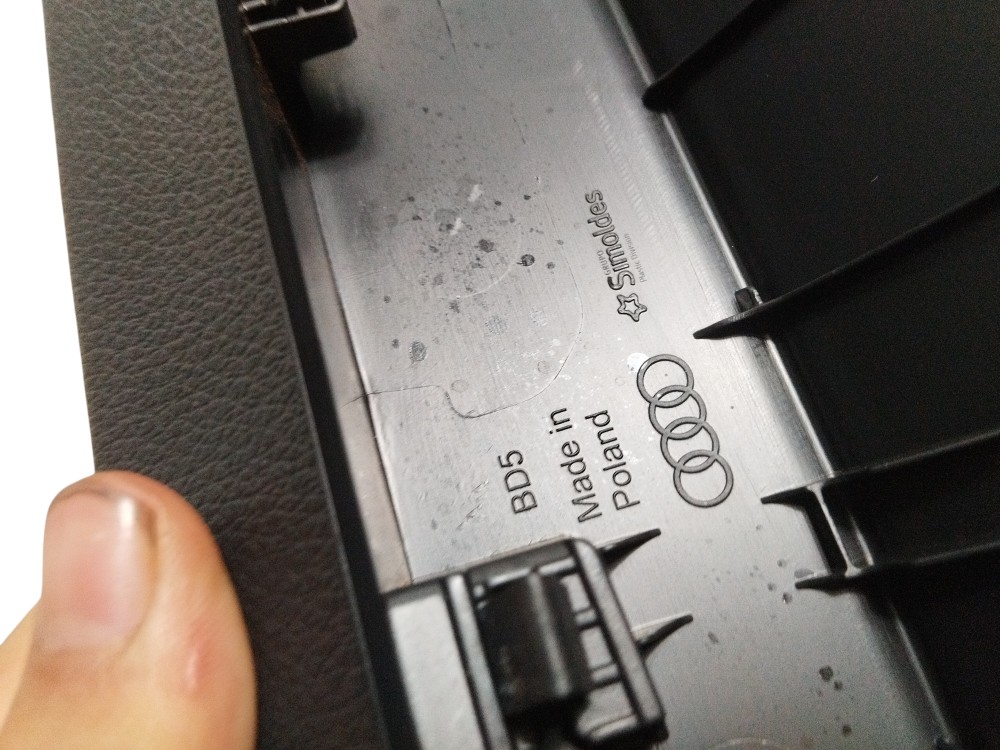 Revestimento tampa do porta malas Audi Etron 2022 ORIGINAL 5