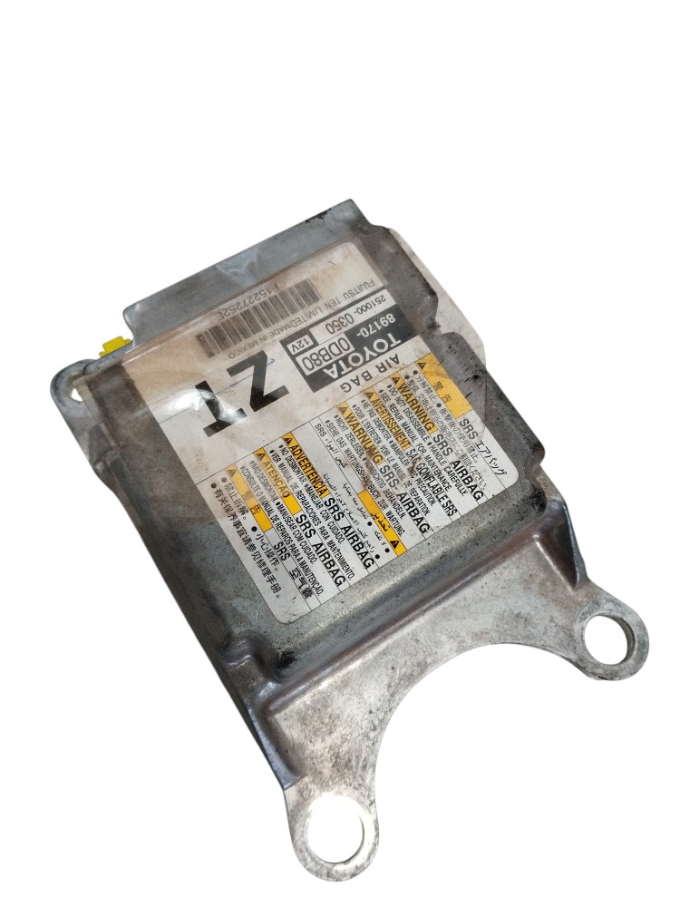 Módulo ecu airbag Toyota Yaris 2022 2023 ORIGINAL acionado 1
