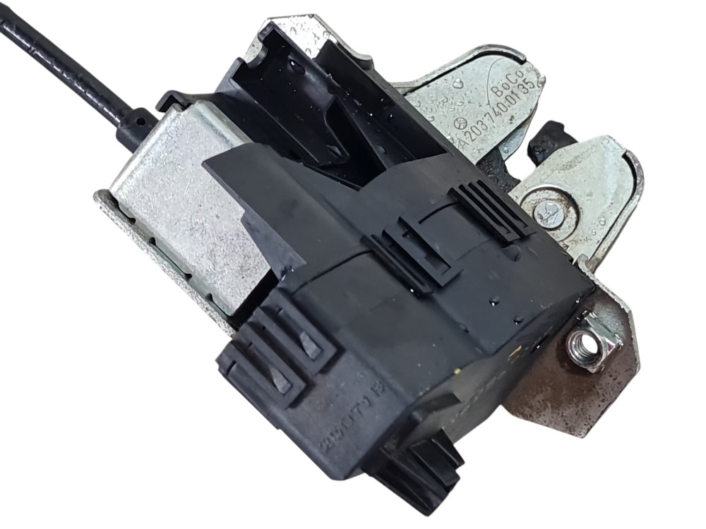 Fechadura porta malas Mercedes Classe C 230 2002 A2037400135 2
