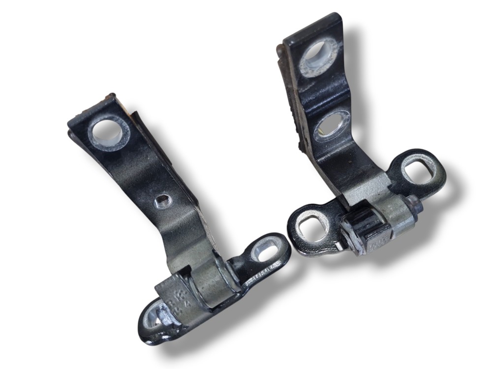 Par dobradiças porta dianteira esquerda Volvo XC40 T5 2020 1