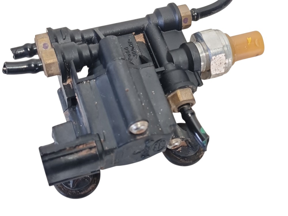 Válvula Suspensao A Ar Land Rover Discovery 4 2015 Rvh000046 4