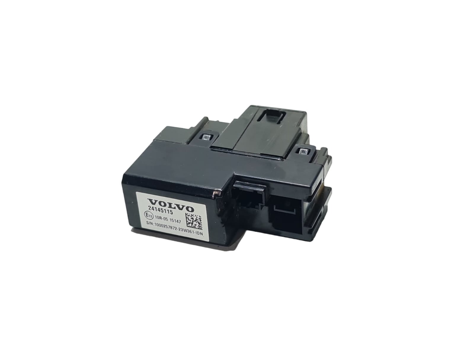 Comando Entrada Usb Volvo New Fh 540 304m00013 24145115 2024 Preto 4