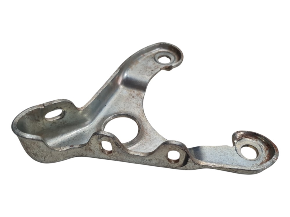 Suporte coletor interno gm onix prisma 2013 2019 original 1