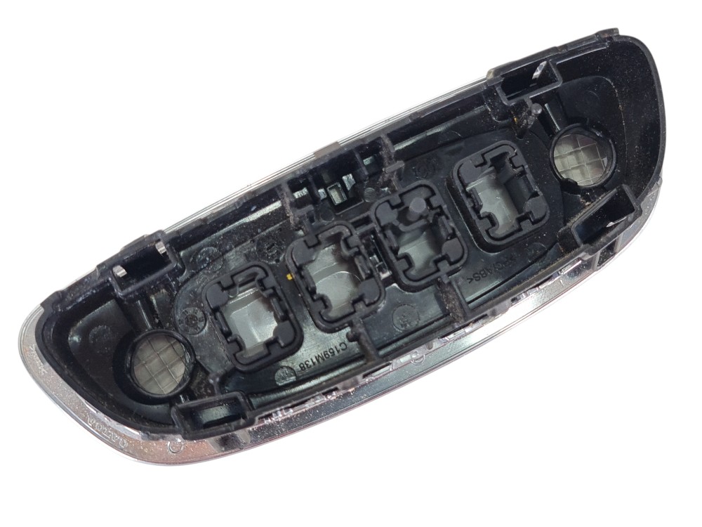 Moldura Comando Teto Luz Cortesia Volvo Xc90 D5 2017 5