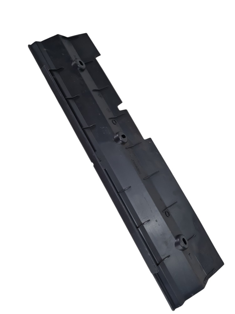 Acabamento console Volvo VM 330 2021 2022 84519082 3