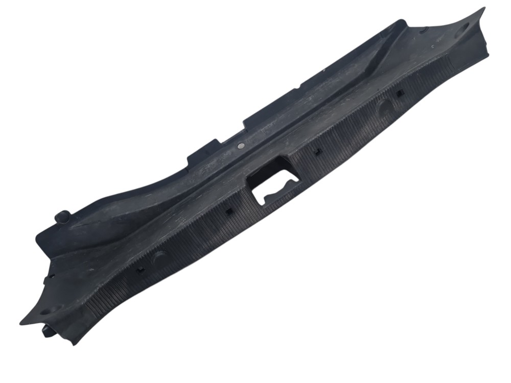 Soleira Porta Malas Mercedes C 230 2001 2002 A2036902340 2