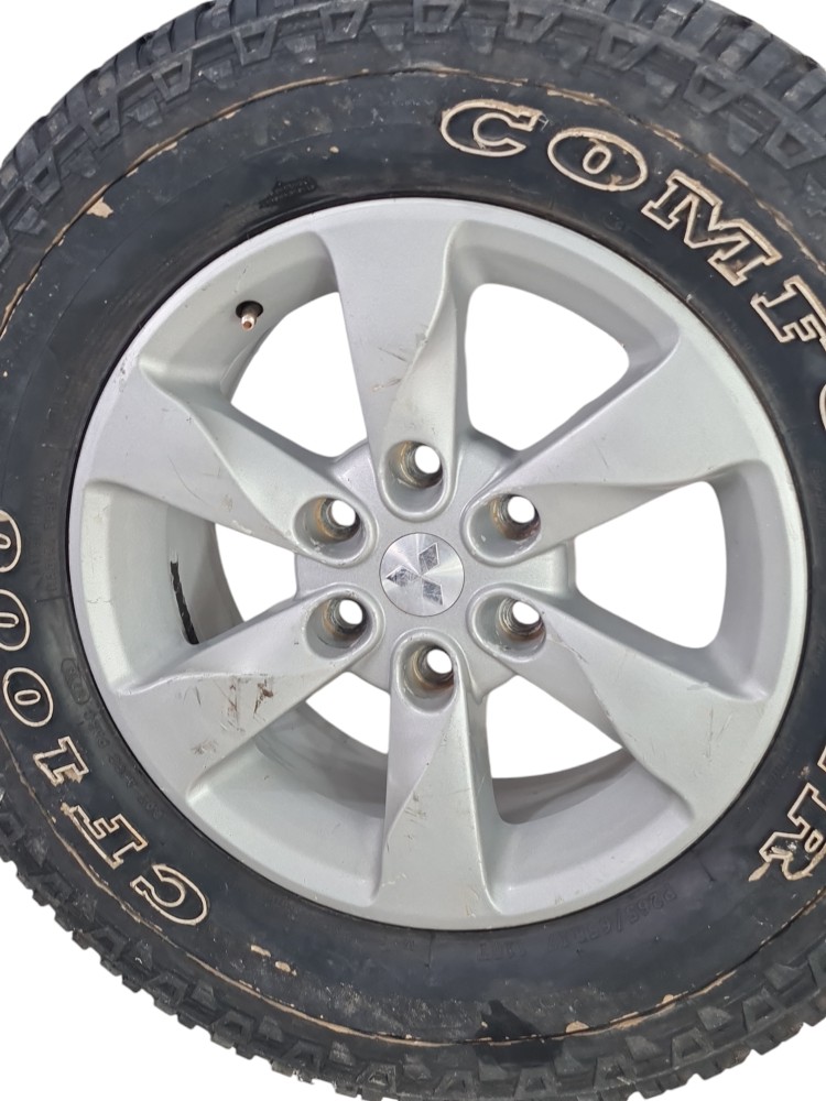 Roda 265/65r17 Aro 17 Pajero Original Cf100 6