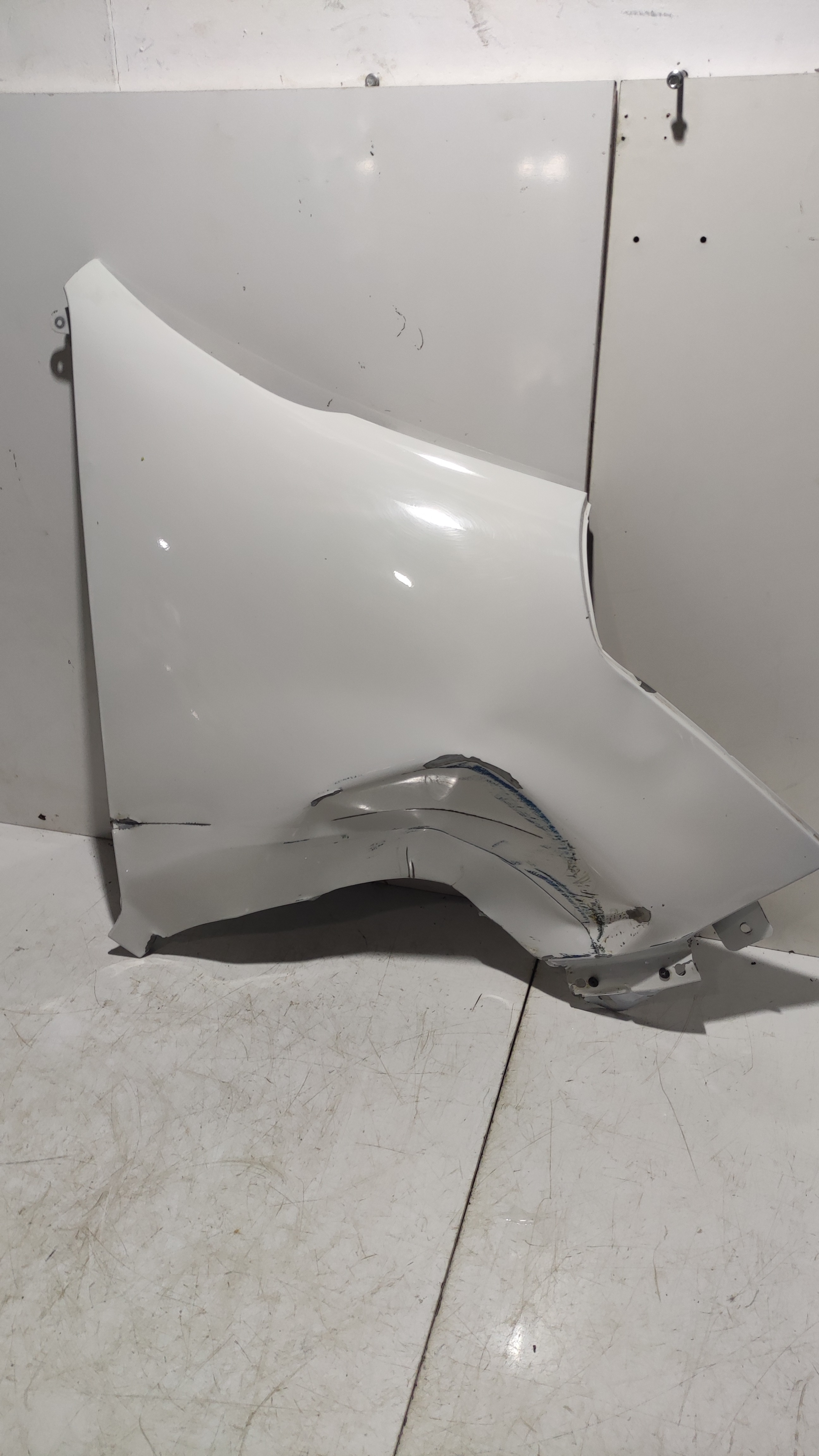 Paralama Direito Renault Master 2021 2022 Original Detalhe 5