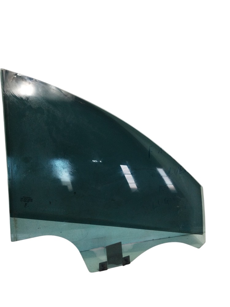 Vidro da porta dianteira esquerda do Renault Logan 2023 3