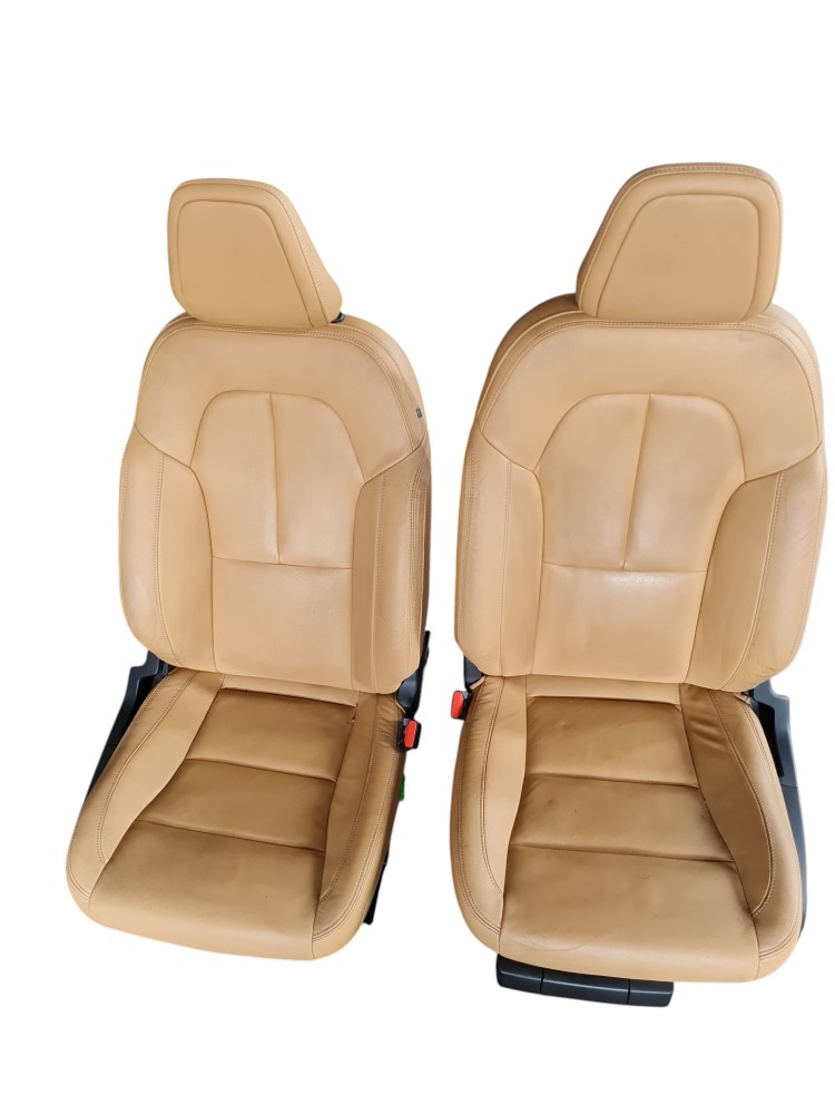 Jogo De Bancos Caramelo Volvo Xc 40 2020 Original Impecável 3