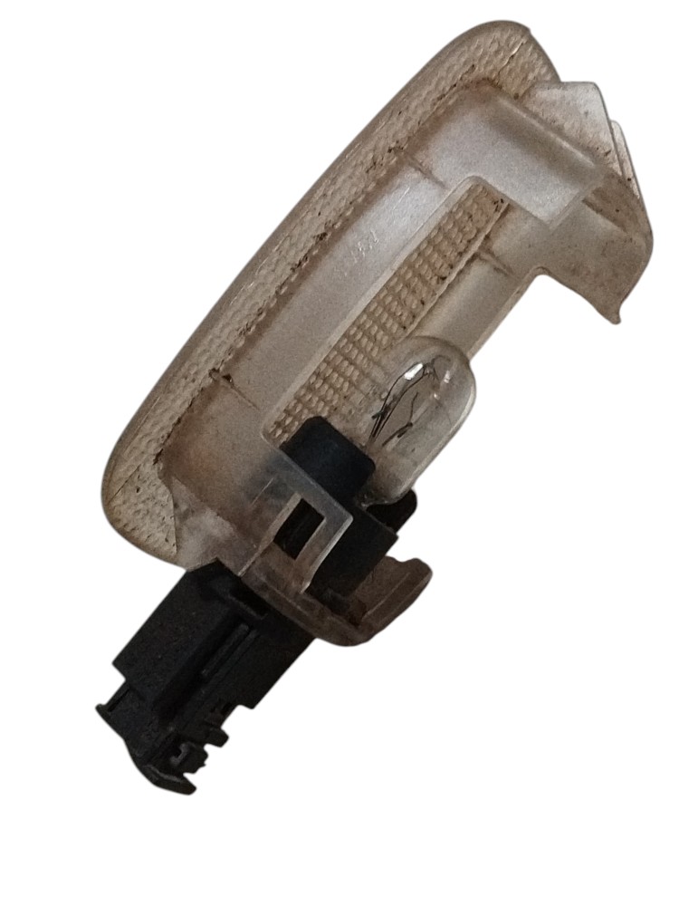 Luz Cortesia Porta Malas Actros2651 2022 2023 A2218250382 4