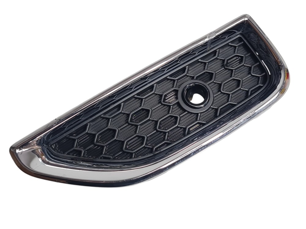 Moldura Grade Direita Parachoque Traseiro Chery Tiggo 5 2022 1