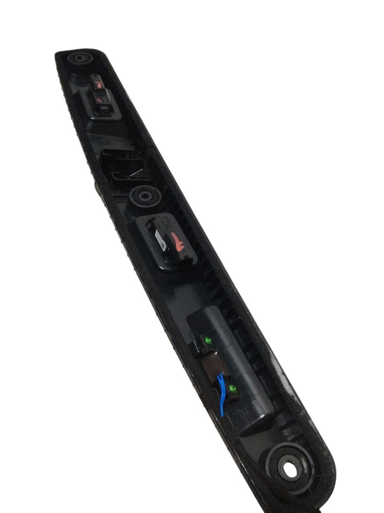 Moldura Luz De Placa Traseira Byd Dolphin Mini 2026 Original 4