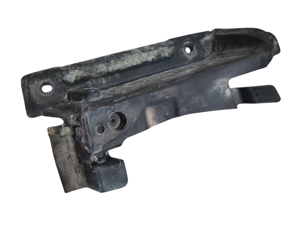 Defletor Inferior Direito Volvo Xc40 T5 2020 31651567 4
