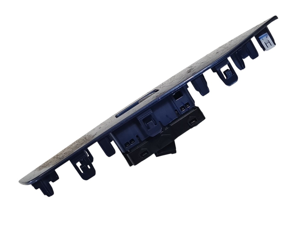 Comando Vidro Traseiro Direito Byd Dolphin Mini 2024 2025 3