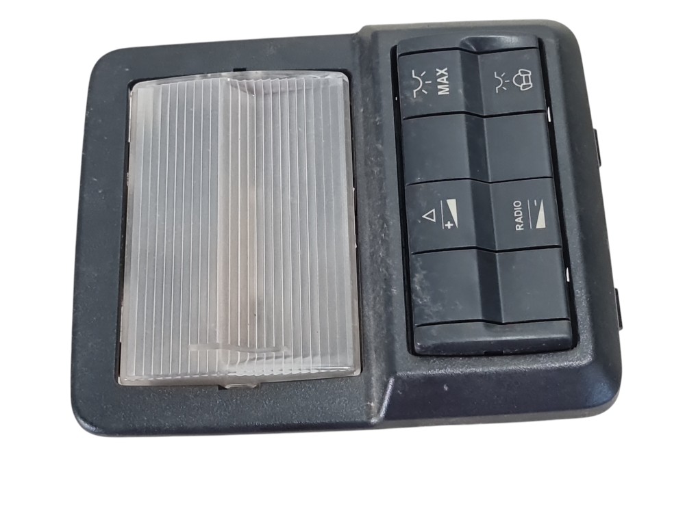 Luz cortesia teto Mercedes Actros 2651 2022 A9608200601 2