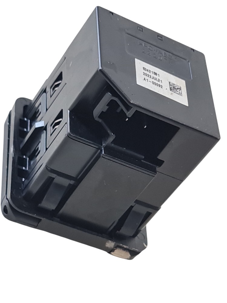 Tomada 127v 150w Jeep Compass 2023 53421591 Original 4