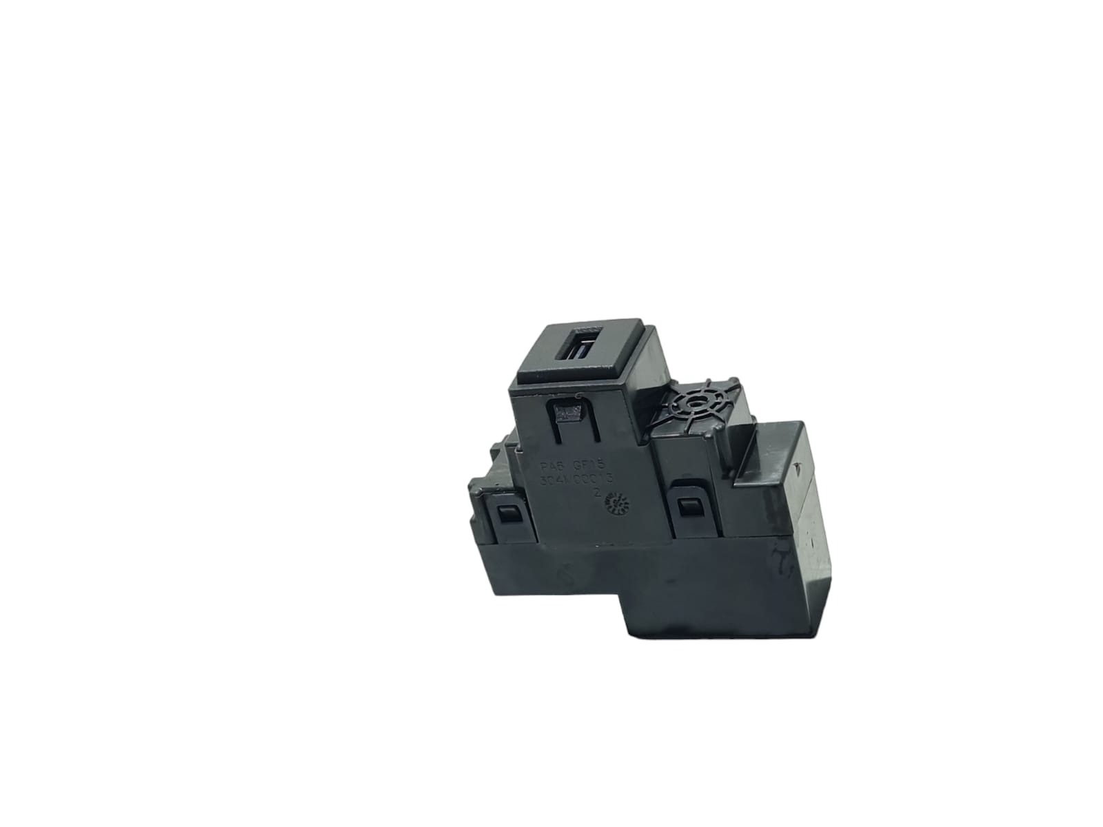 Comando Entrada Usb Volvo New Fh 540 304m00013 24145115 2024 Preto 6