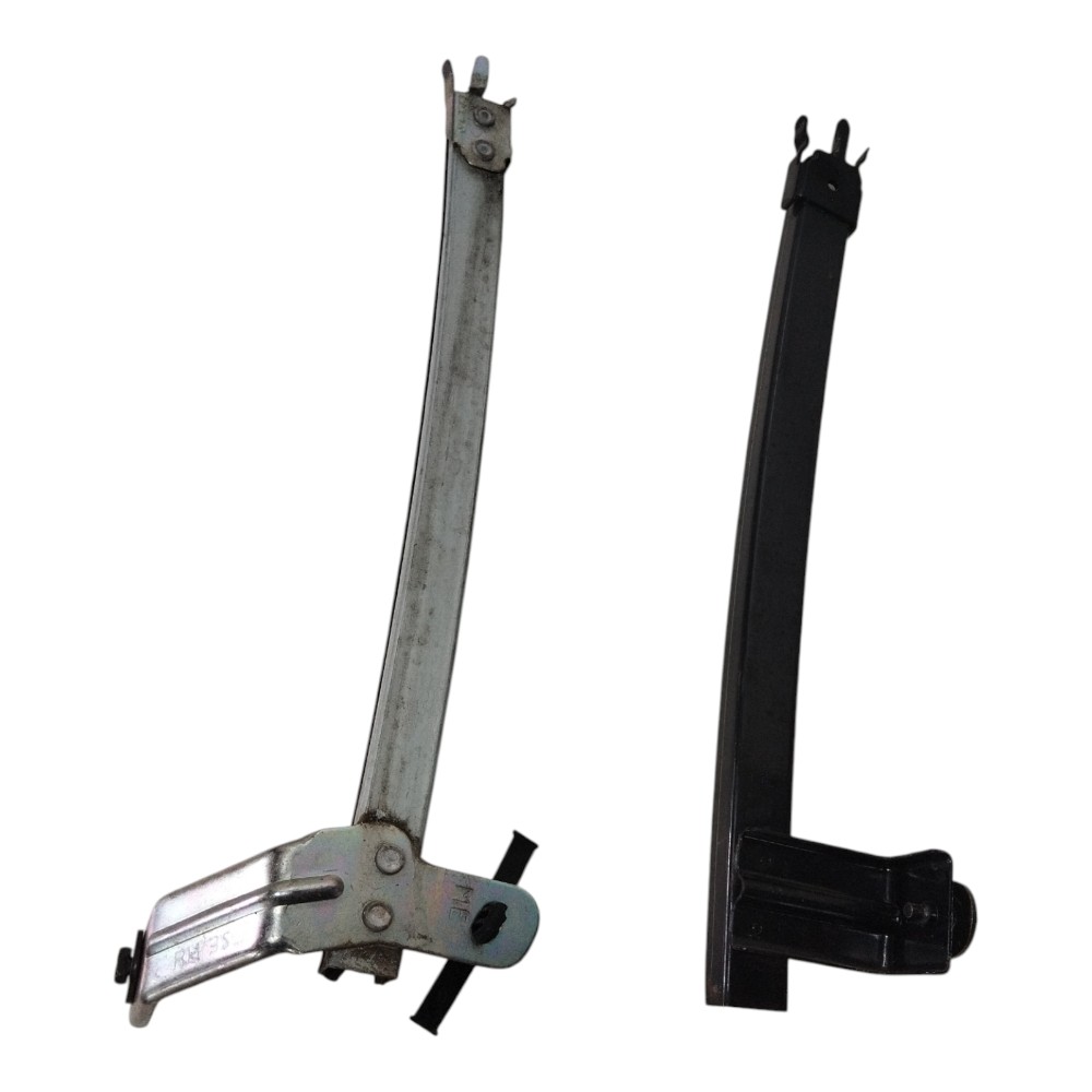 Guia Vidro Porta Dianteira Nissan Sentra 2016 Original 3