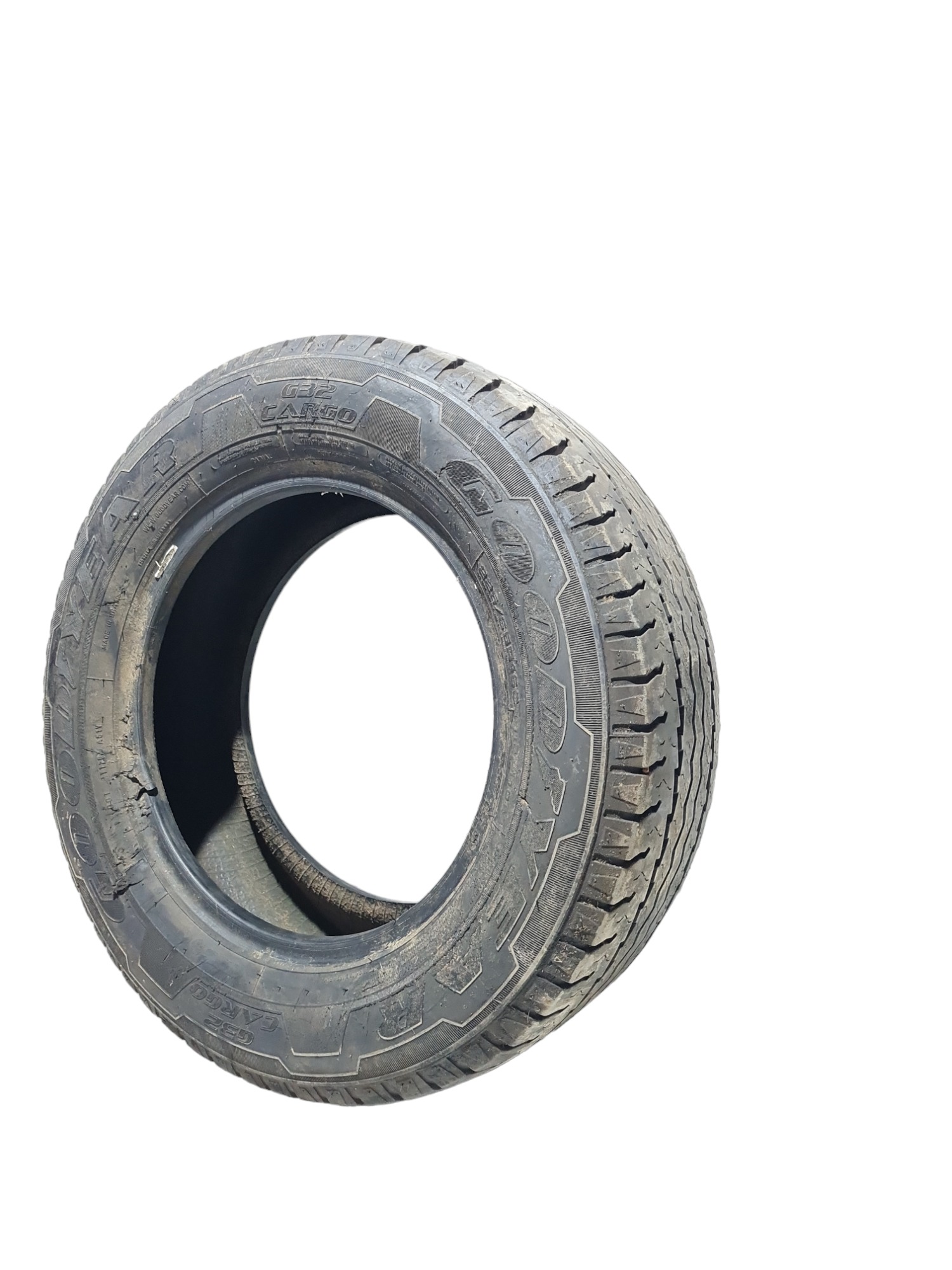 Pneu Estepe 22565r16c Renault Master 2022 Original Detalhe 5