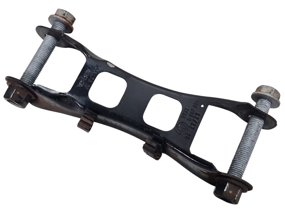 Bandeja suspensão traseira esquerda BMW i3 2022 33326867881 2