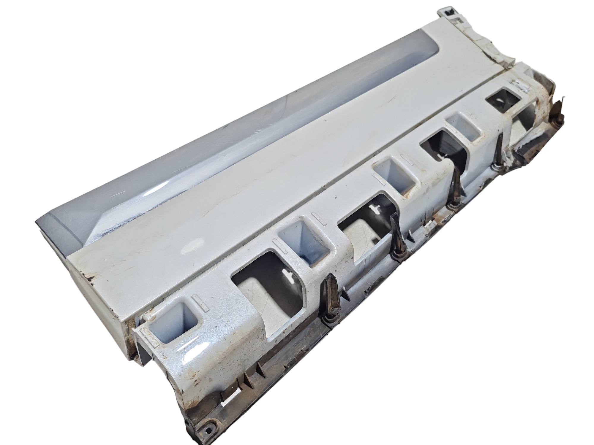 Base Friso Porta Traseira Esquerdo Chery Tiggo 8 22 Detalhe 4