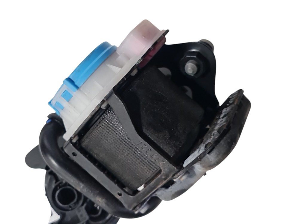 Cinto de segurança dianteiro direito Audi Q3 2018 8U0857706 6