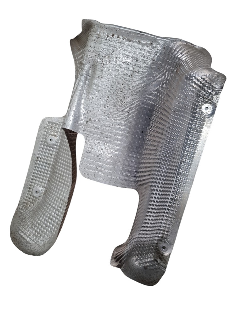 Defletor calor escape assoalho Mercedes Classe C 230 2002 2