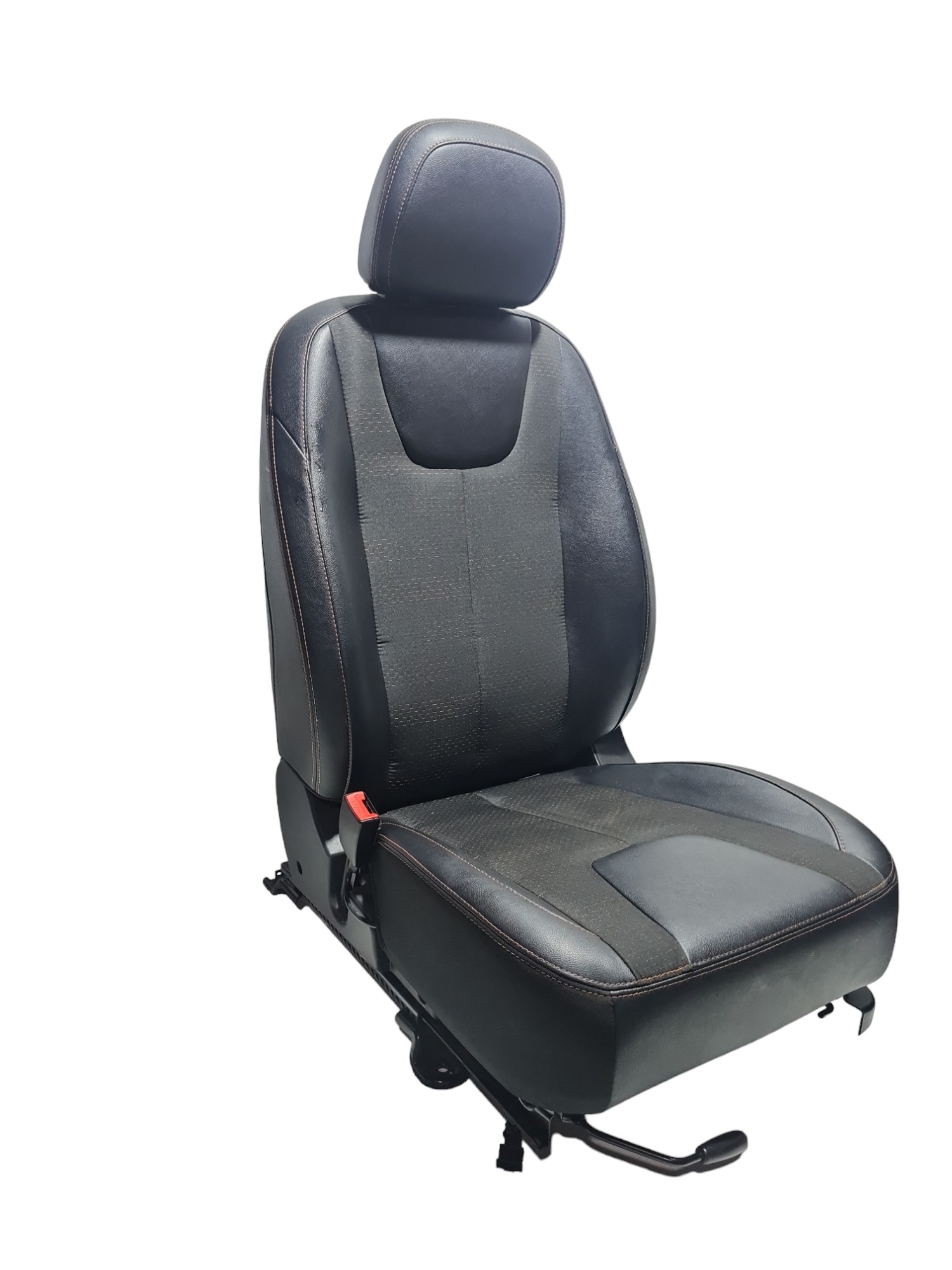 Conjunto Bancos Chery Tiggo 2 2020 3