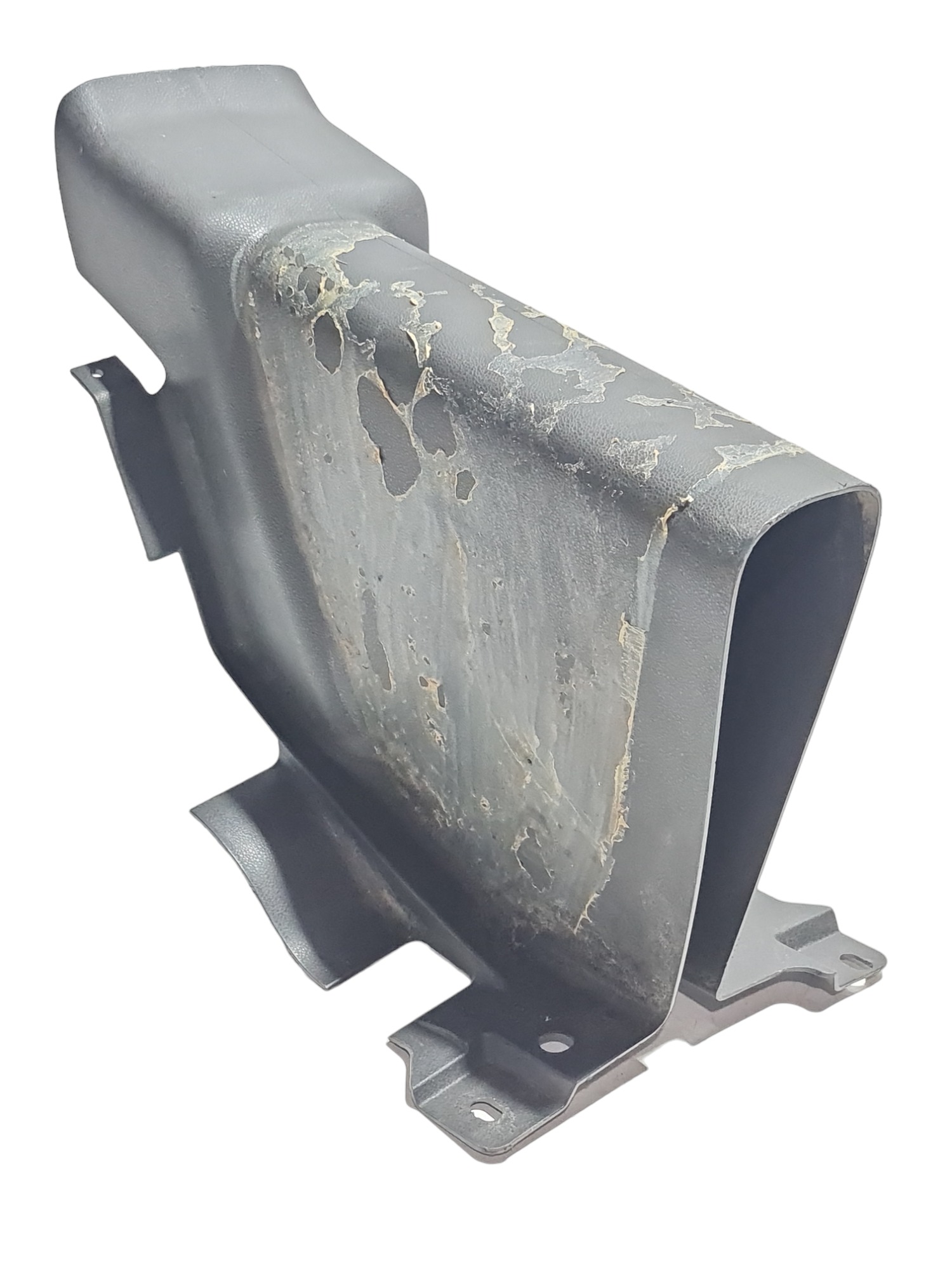 Moldura Inferior Coluna De Direção Volvo New Fh Fh540 2023