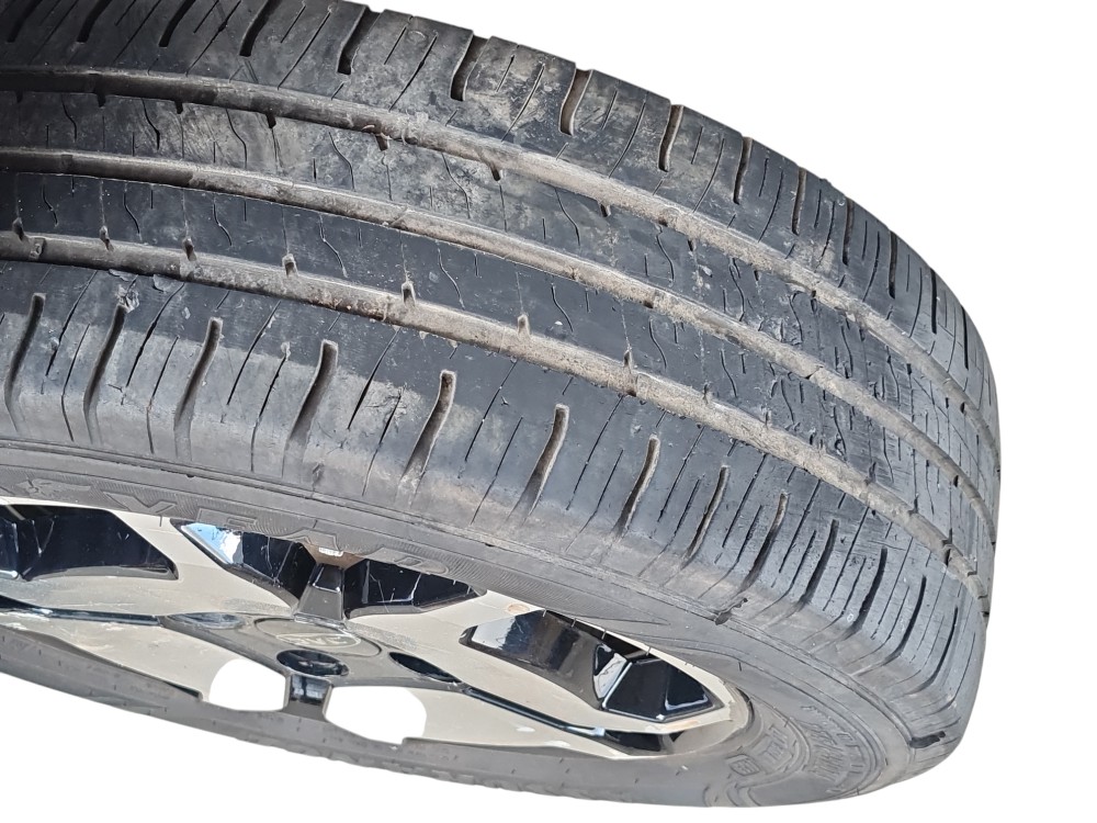 Roda C/ Pneu 175/65r14 Ar0 14 Jac E-js1 2023 Original 3