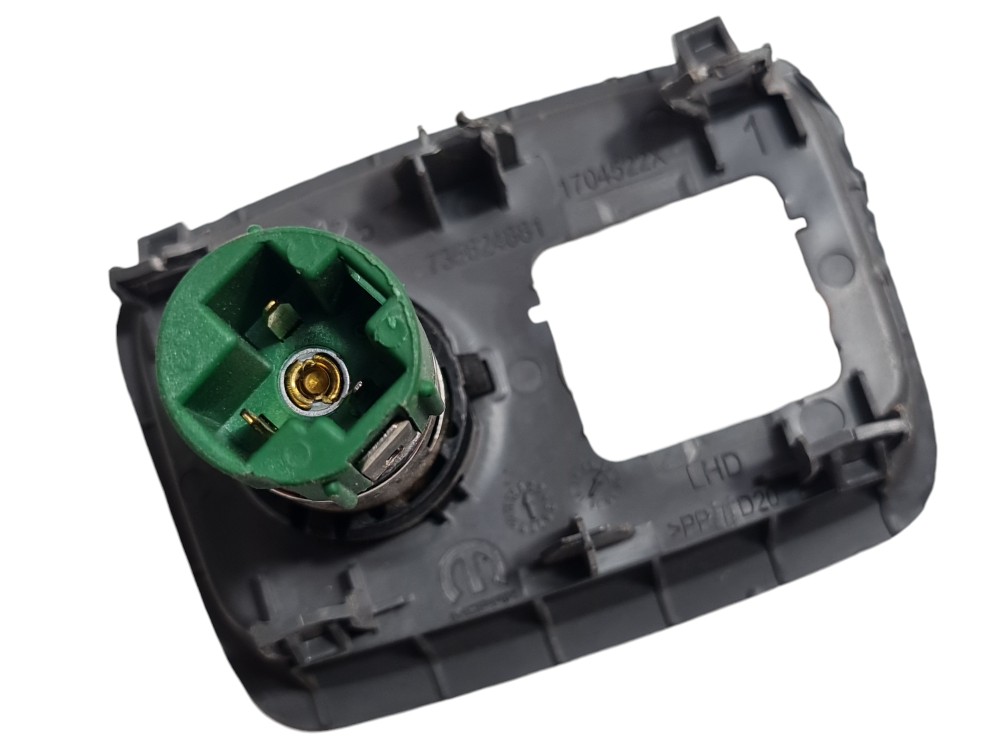 Tomada 12v Fiat Toro Volcano 2019 735624881 3