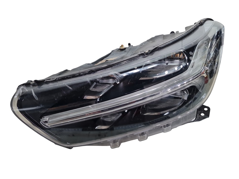 Farol Dianteiro Esquerdo Volvo Xc40 T5 2020 32293922 Detalhe Esquerdo/motorista 4