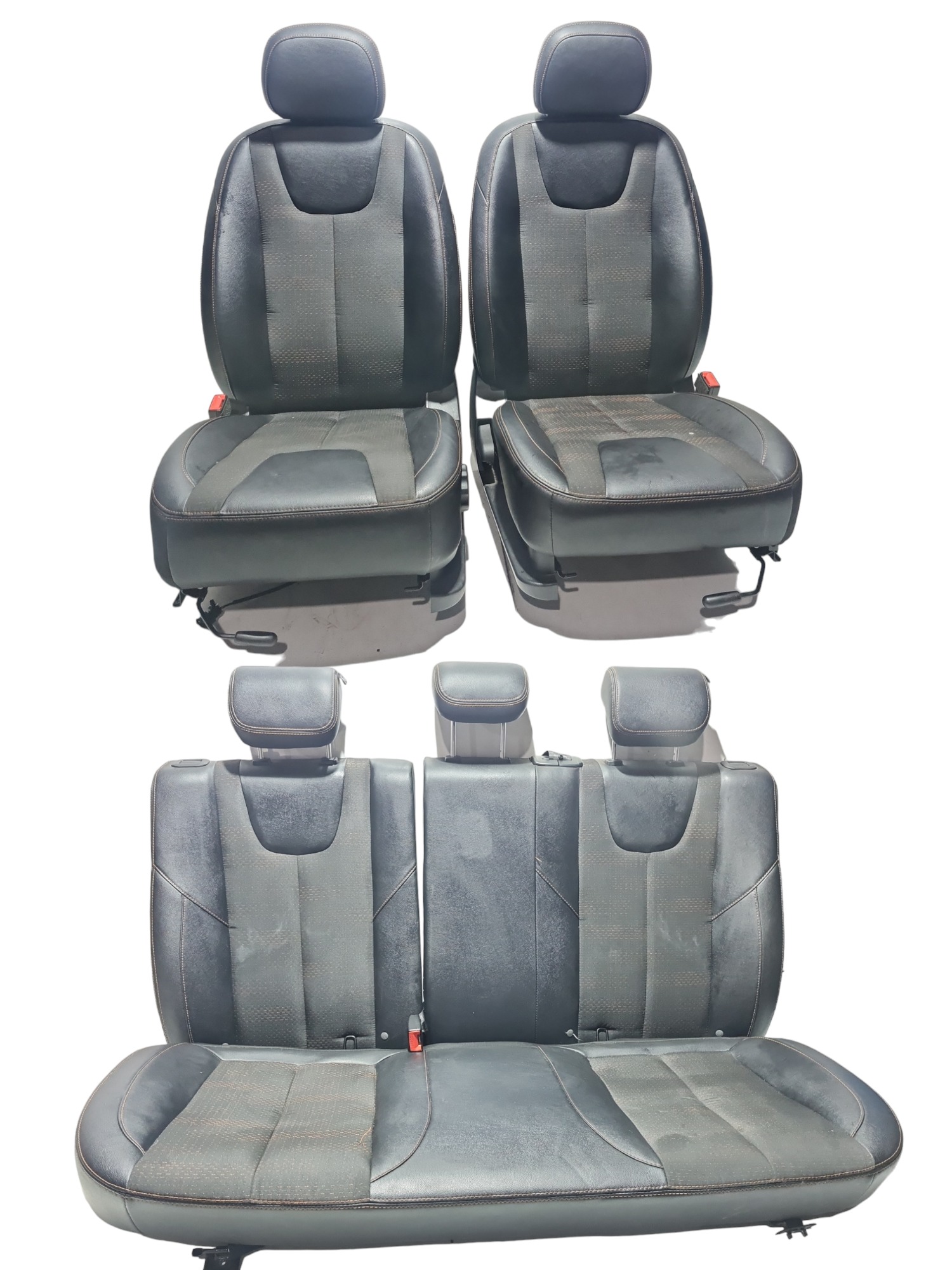 Conjunto Bancos Chery Tiggo 2 2020 1
