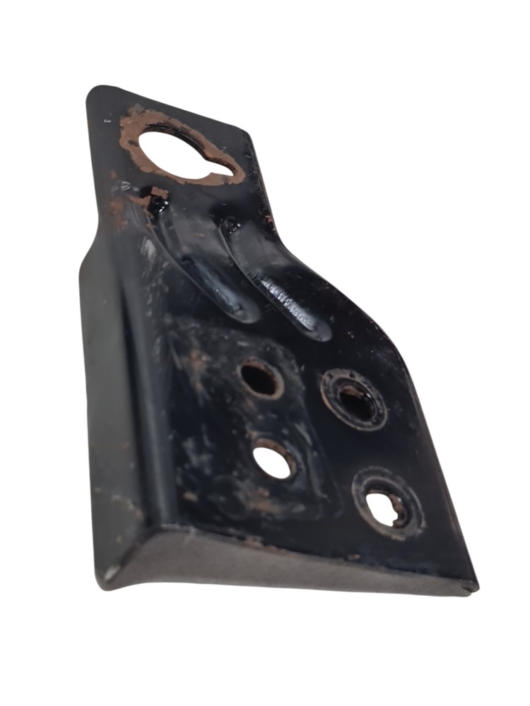 Suporte radiador dir. Fiat fiorino working ano 2021 original 6