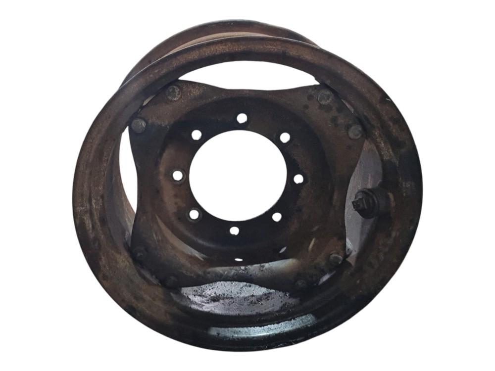 Roda aro 24 trator jonh deere 6135j ano 2022 com detalhe