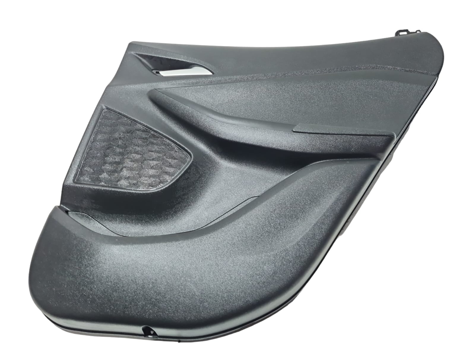 Forro Porta Traseira Direita Chevrolet Tracker 2022 Maçaneta Preto 2
