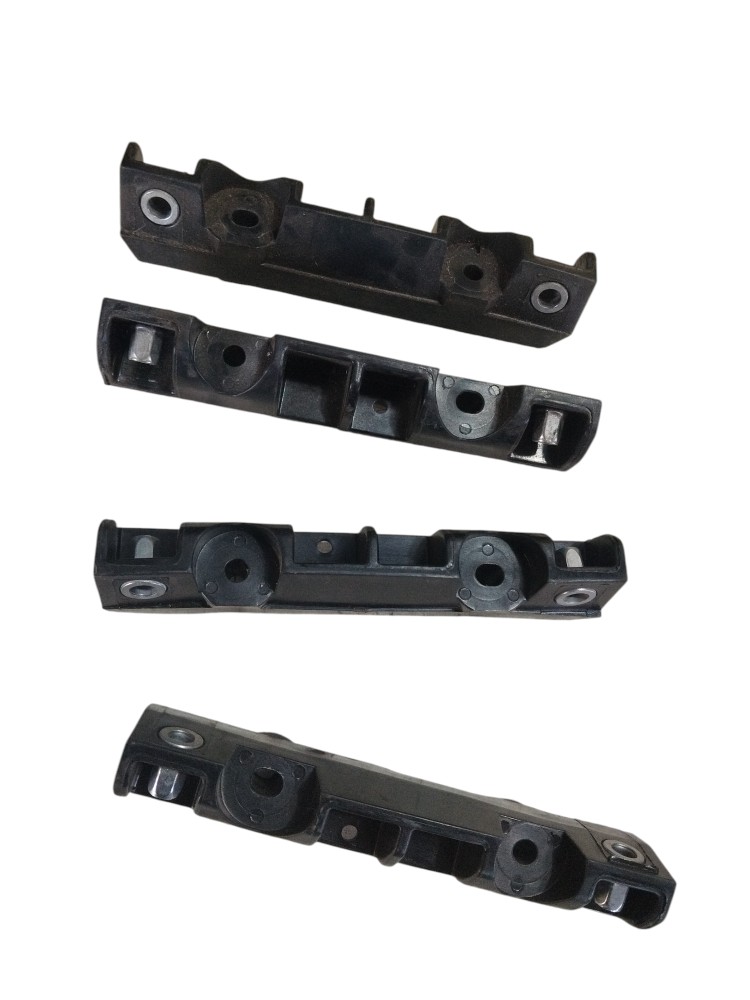 Conjunto suporte Rack de teto do Nissan Kicks 2024 ORIGINAL 2